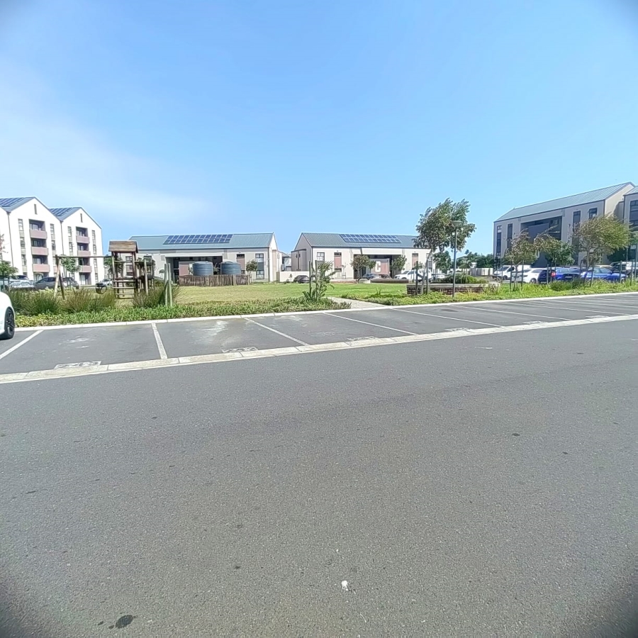 2 Bedroom Property for Sale in Parklands North Western Cape